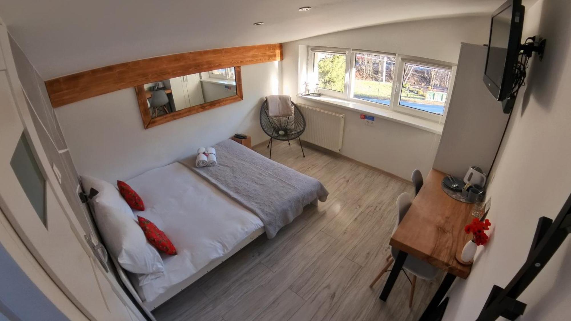 Beskidzka Guest House ชเจอร์ค ภายนอก รูปภาพ