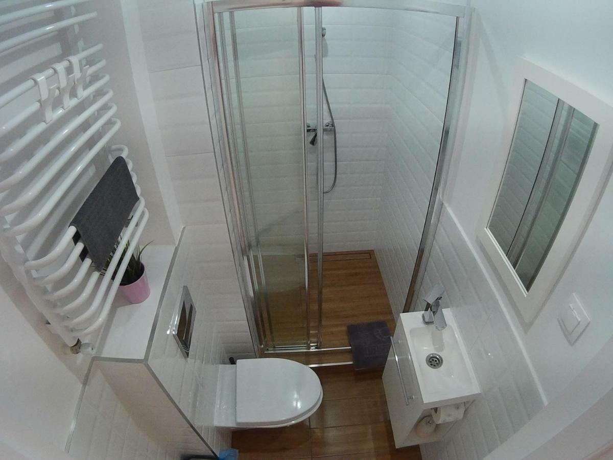 Beskidzka Guest House ชเจอร์ค ภายนอก รูปภาพ